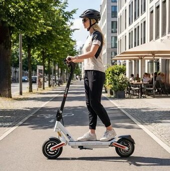 Kepow E12 elektrická kolobežka, nová – legálna 25 km/h