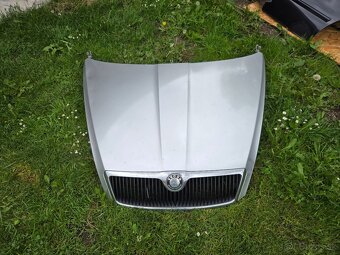 Predná kapota octavia 2 pred facelift
