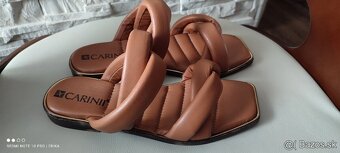 Slapky CARINI