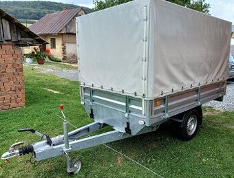 PREDÁM ZÁNOVNÝ BRZDENÝ PRÍVESNÝ VOZÍK UNIKOL NOSNOSŤ 1300kg