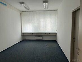 PRENÁJOM kancelárie Štúrova ulica-LUXOR, od 17 m2 do 104 - 1