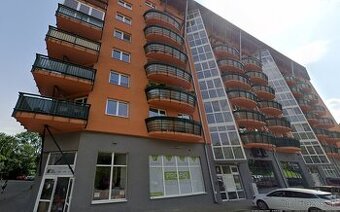 Prenájom veľkého 1-izbového bytu, 43 m2, Banská Bystrica