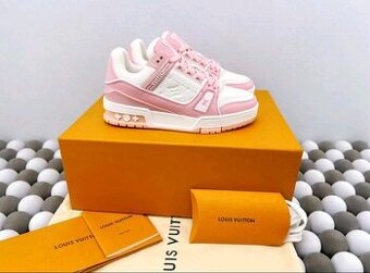 Louis Vuitton Pink Rose