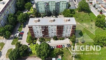 3i byt Nové Zámky, 67 m2, balkón, blízko stanice
