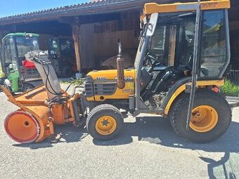 Traktor kubota b2410 4x4 snežna freza