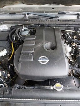 Predám motor navara 2.5 d40