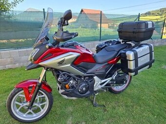 Honda NC750X DCT