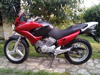 Honda Varadero 125