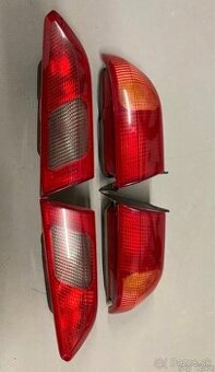 Zadné svetlá Alfa Romeo 156