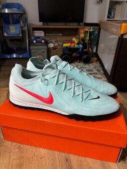 Nike Phantom GX2 Pro TF (Turf)