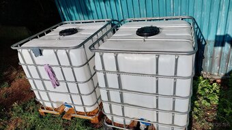 Predám IBC nádrže – 1000 l (1 m³)