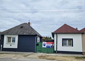 REZERVOVANÉ Predaj 3 +2 izbový rodinný dom v Sládkovičove EX