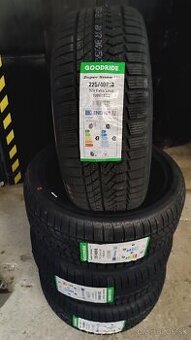 225/40 R18 zimné pneumatiky rok výroby DOT 2025