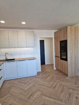 2.izbový moderný byt s LO Zupková