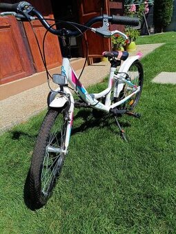 Predám dievčenský bicykel