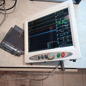 Anesteziologický monitor ICARD L (Chirana)