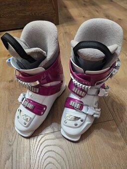 Lyžiarky Nordica 200-215mm (32-34)