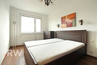 REZERVOVANE - Príjemný 3 izbový byt s lodžiou -78m2