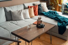 Drevený dubový stôl konferenčný