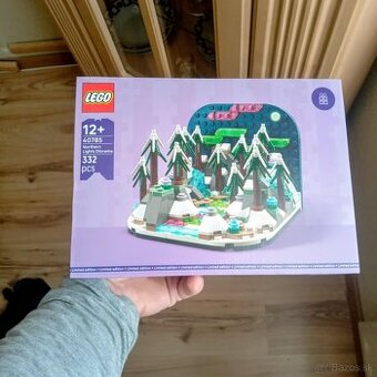 LEGO Promotional 40785, Northern Lights Diorama Gwp