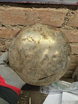 Puklica škoda popular tudor 1101 1102 1200