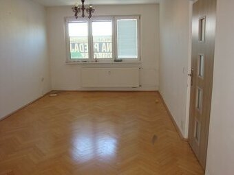 4 izbový byt s loggiou, Nešporová ulica, Terasa