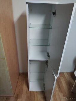 Skrinka do kúpeľne