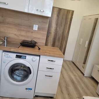 Realitný kancelária REALADR s.r.o.