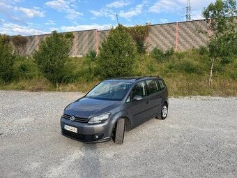 VW TOURAN 2013 1,6tdi 77kw/105k DSG/PANO/LEASING