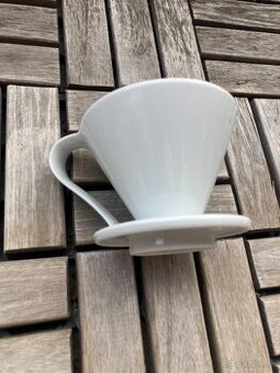 Predám Cafec Arita Ware Flower dripper 4