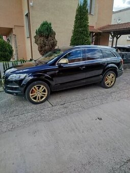 Audi Q 7, 3,0TDI, 171kW, 7miestne ,185000km.