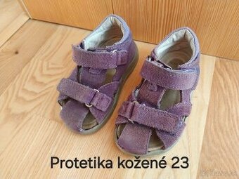 Sandale protetika
