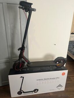 Elektrická kolobežka Xiaomi Electric Scooter 4 Pro EU