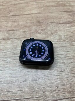 AppleWatch SE (2 generácia ) 44mm