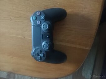Ps4 slim 500
