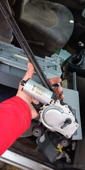 Mechanizmy strieračov