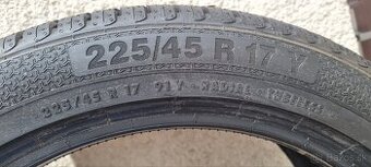225/45 R17 91Y