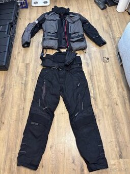 Dvojdielna Gore-Tex kombinéza na moto