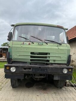 Tatra 815