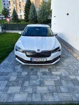 Škoda Superb iv 1,4 TSI PHEV - odpočet DPH