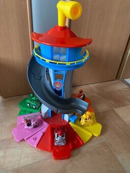 Labková patrola veža