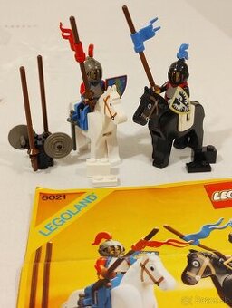 LEGO Castle 6021 Jousting Knights