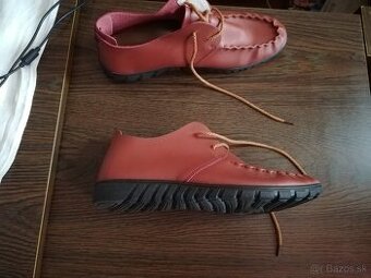 Kožené pánske topánky na šnúrky=NOVÉ.NENOSENÉ.