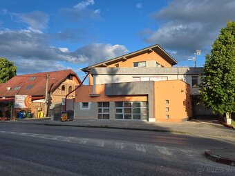 Nájomný dom, 20 izieb + 3 apartmány, 17 parkov. miest.