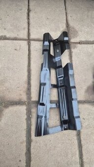 Horný držiak ľavého predného blatníka octavia 2