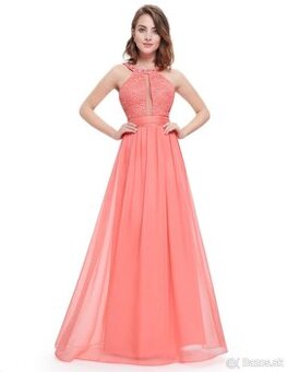 Ružové spoločenské šaty S