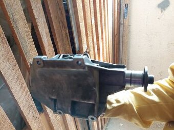 Hlinikovy kryt ložiska ventilátora