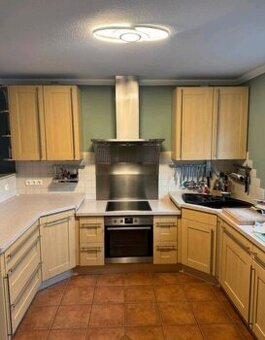 Moderní linka Nobilia z masivu se spotřebiči,5970