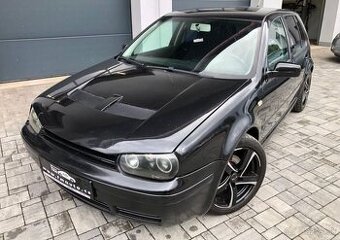Volkswagen Golf 1.9 TDi nafta manuál 66 kw