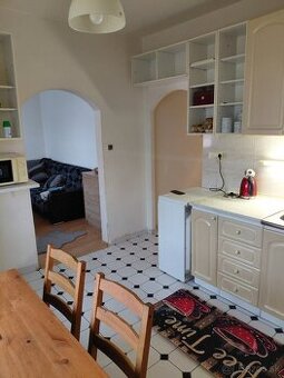 Prenájom zarizeneho bytu 3+1